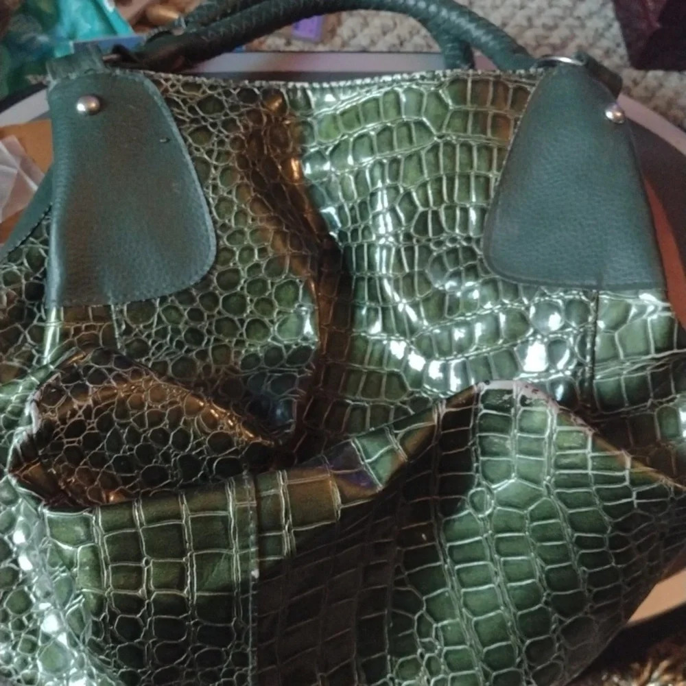 2 for $20😁Pocketbook - Picture 2 of 3